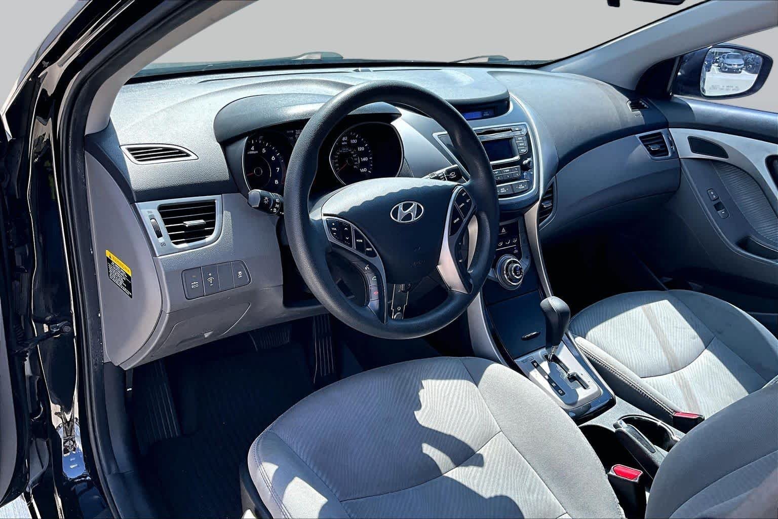Used 2013 Phantom Black Metallic Hyundai GLS image 14