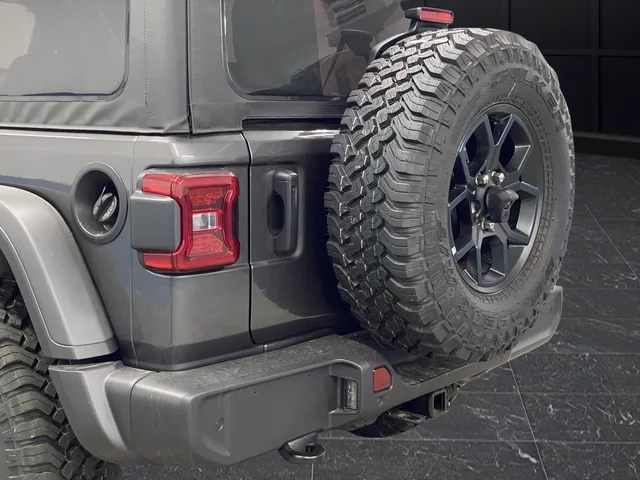 New 2026 Granite Crystal Metallic Clear-Coat Exterior Paint Jeep Willys image 34
