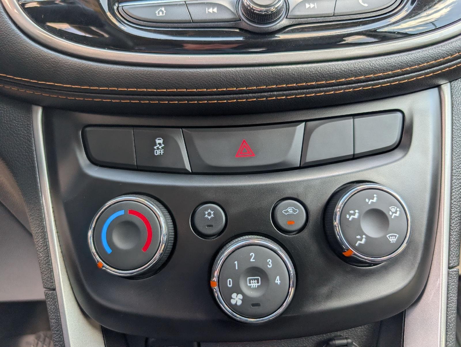 Used 2021 Shadow Gray Metallic Chevrolet LT image 17