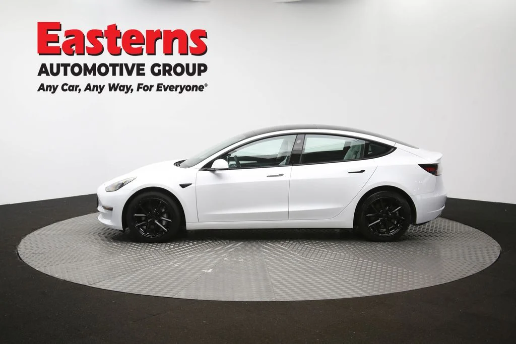 Used 2023 White Tesla Base image 54