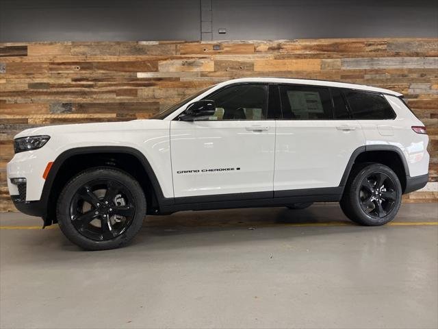 2025 Jeep Grand Cherokee L Limited - Photo 30