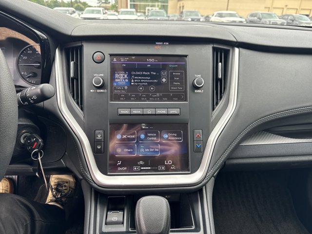 Used 2020 Crystal Black Silica Subaru BASE image 15