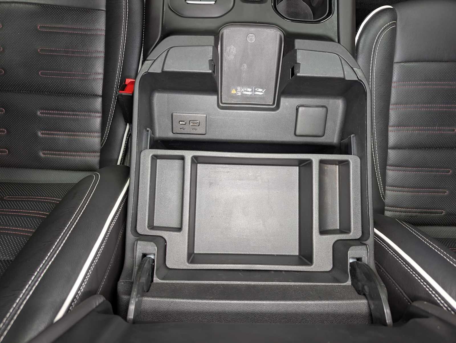Used 2022 SUMMIT WHITE GMC AT4X image 13