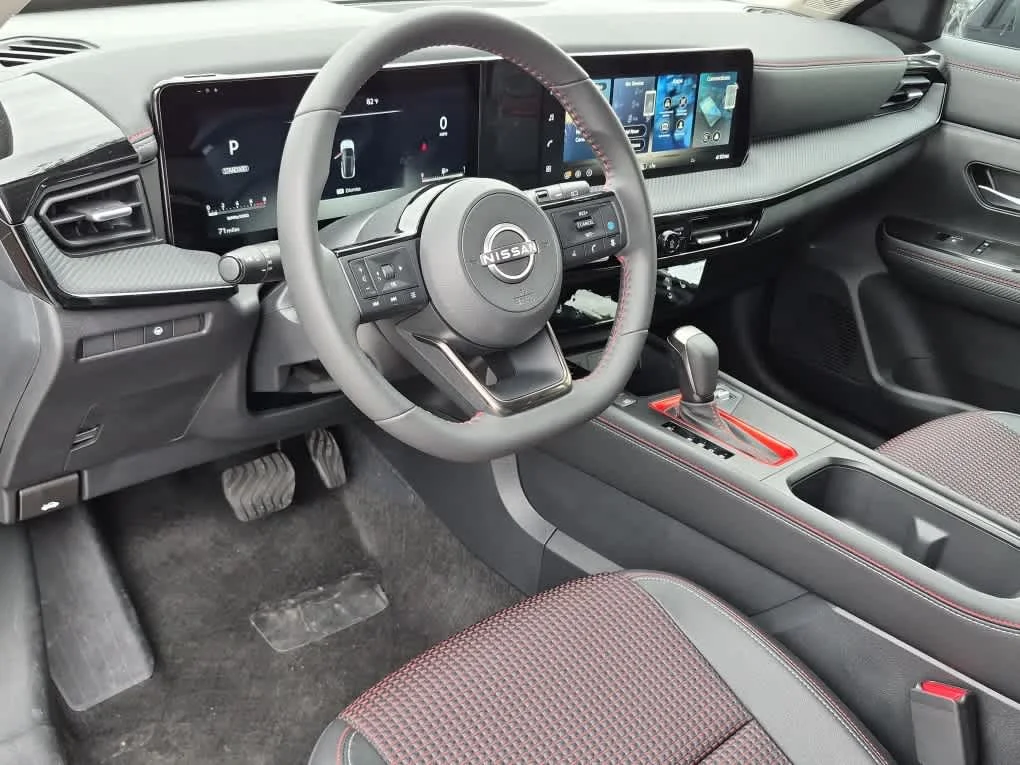 New 2026 Super Black Nissan SR image 11