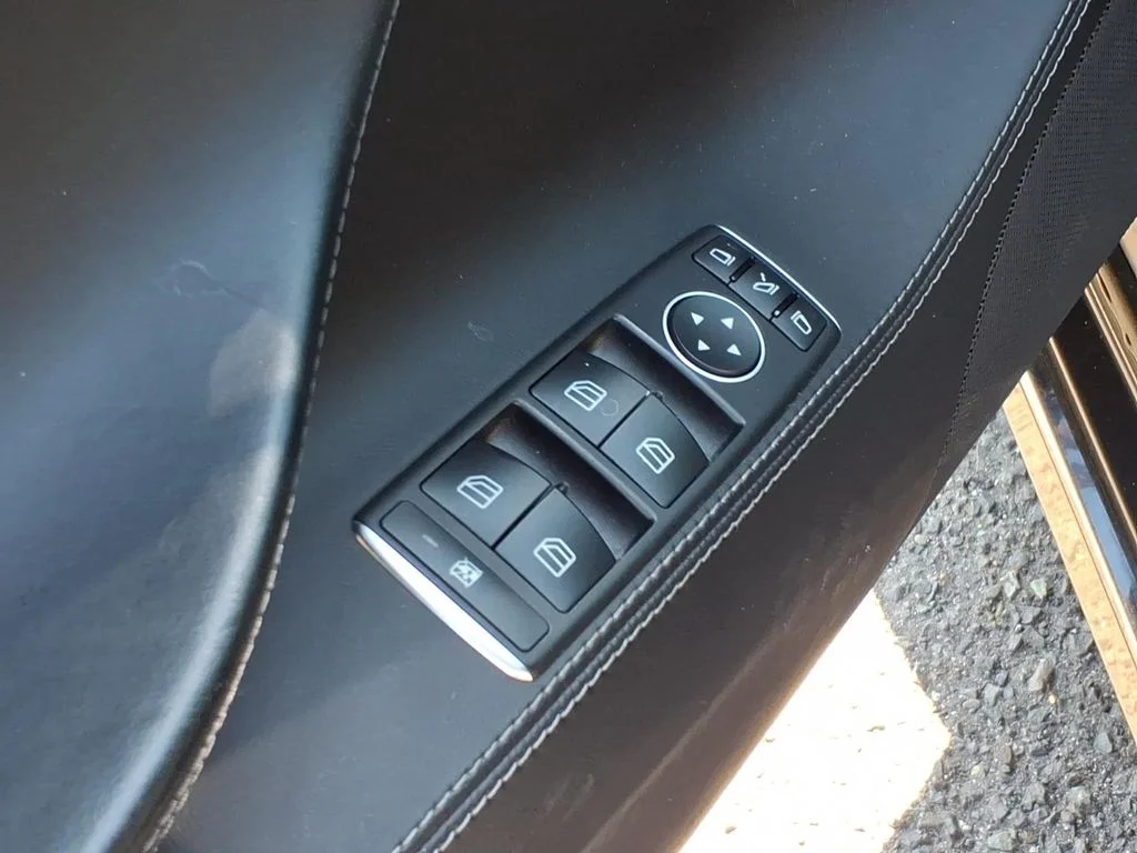 Used 2016 Silver Tesla P100D image 14