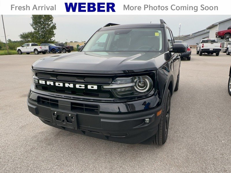 Used 2024 Shadow Black Ford Outer Banks 4x4 image 1