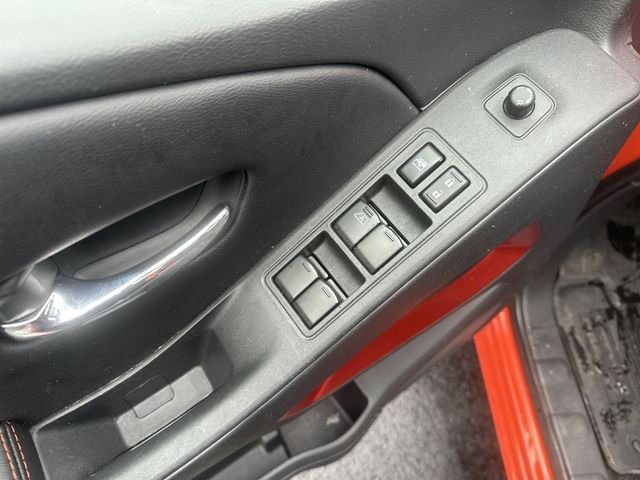 Used 2025 Orange Nissan PRO-4X image 18