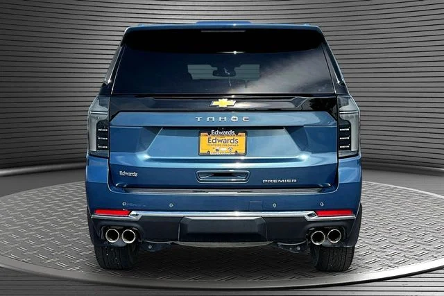 Used 2025 Blue Chevrolet Premier image 5
