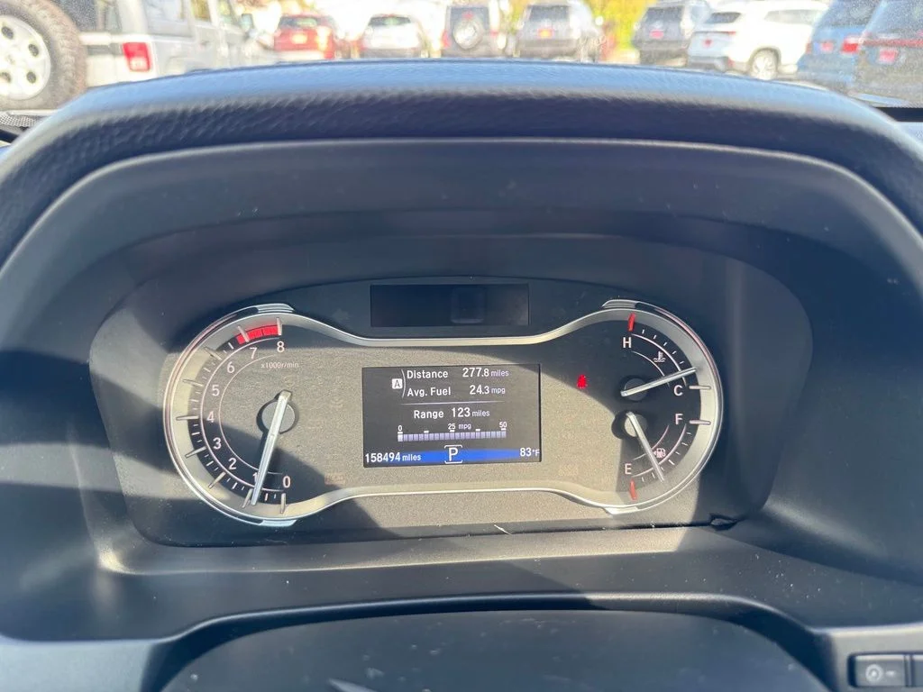 Used 2016 Black Honda EX-L image 18