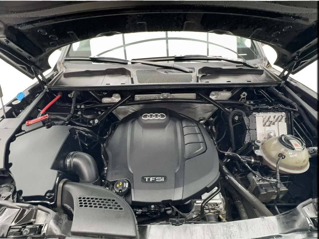 Used 2018 Black Audi 2.0T image 16