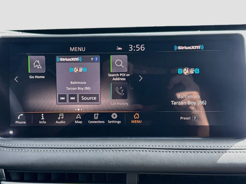 Certified Used 2023 Gray INFINITI LUXE image 16