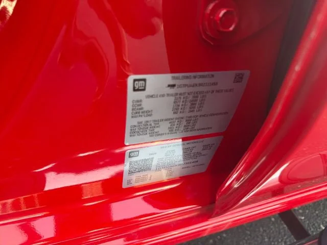 Used 2024 Cardinal Red GMC Pro image 35