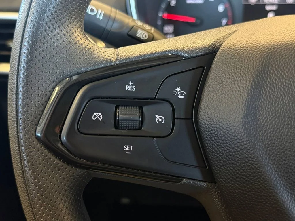 Used 2023 Summit White Chevrolet LS image 30