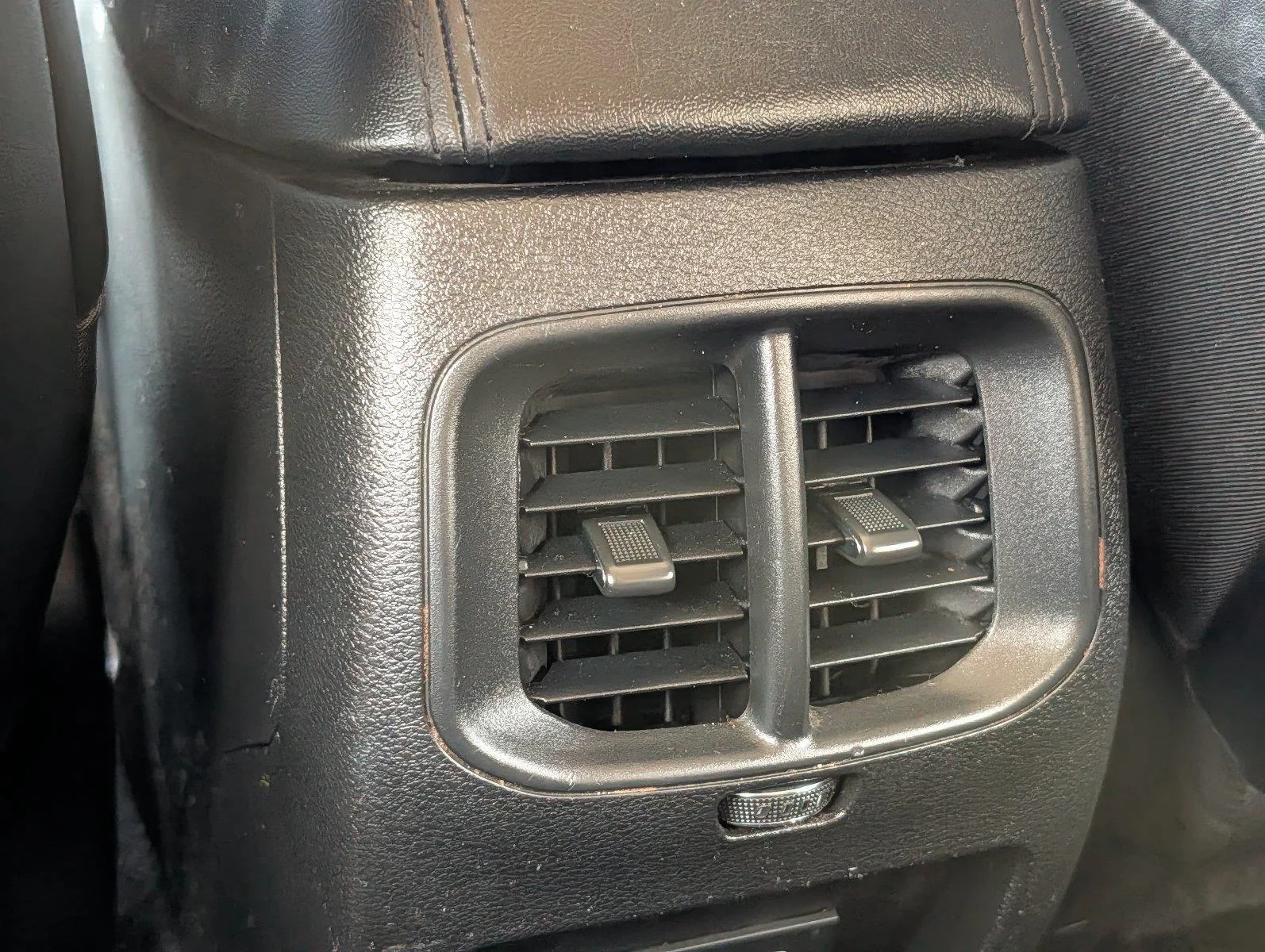 Used 2021 Bright White Clearcoat Jeep Altitude image 29
