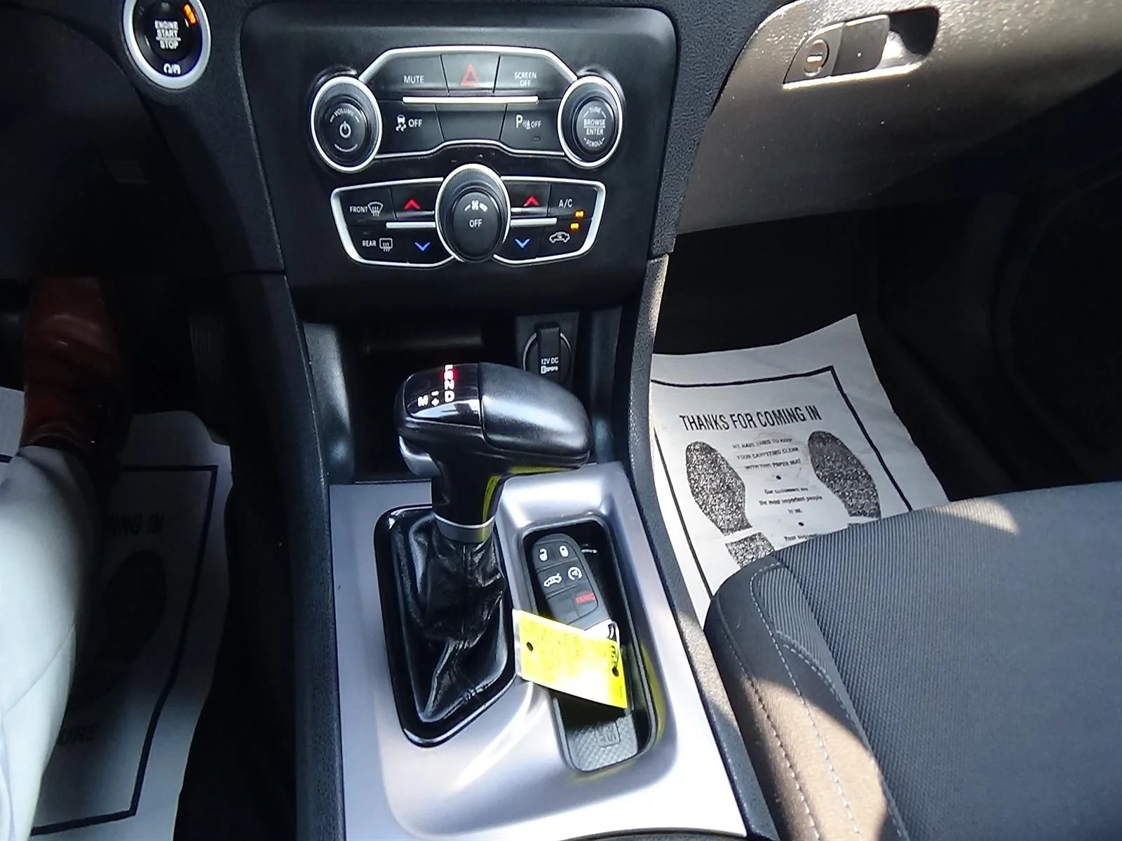 Used 2021 Pitch Black Clear Coat (px8) Dodge SXT image 27