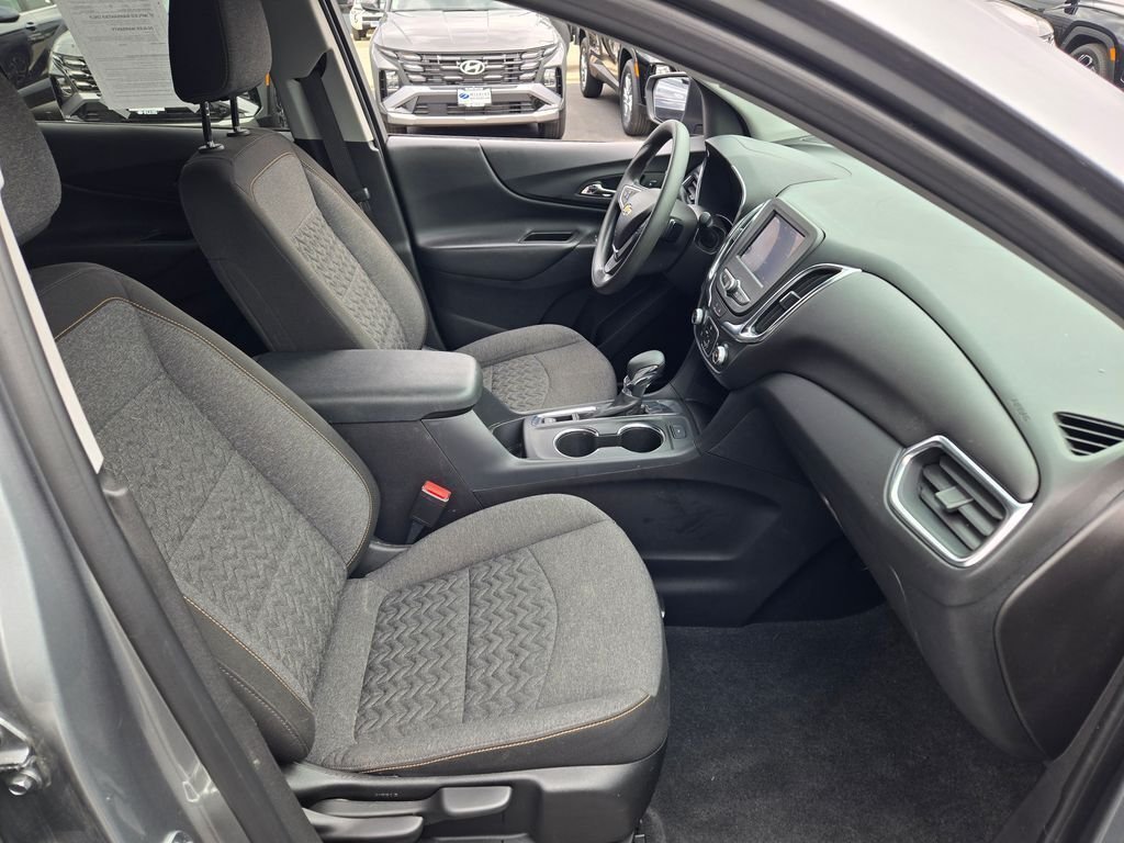 Used 2024 Sterling Gray Metallic Chevrolet LT image 6