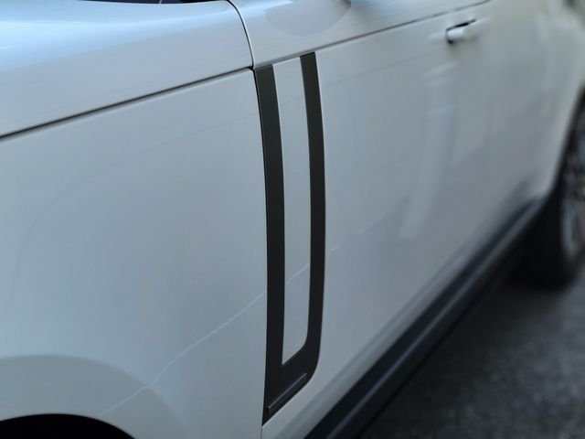 Certified Used 2025 White Land Rover Autobiography image 50