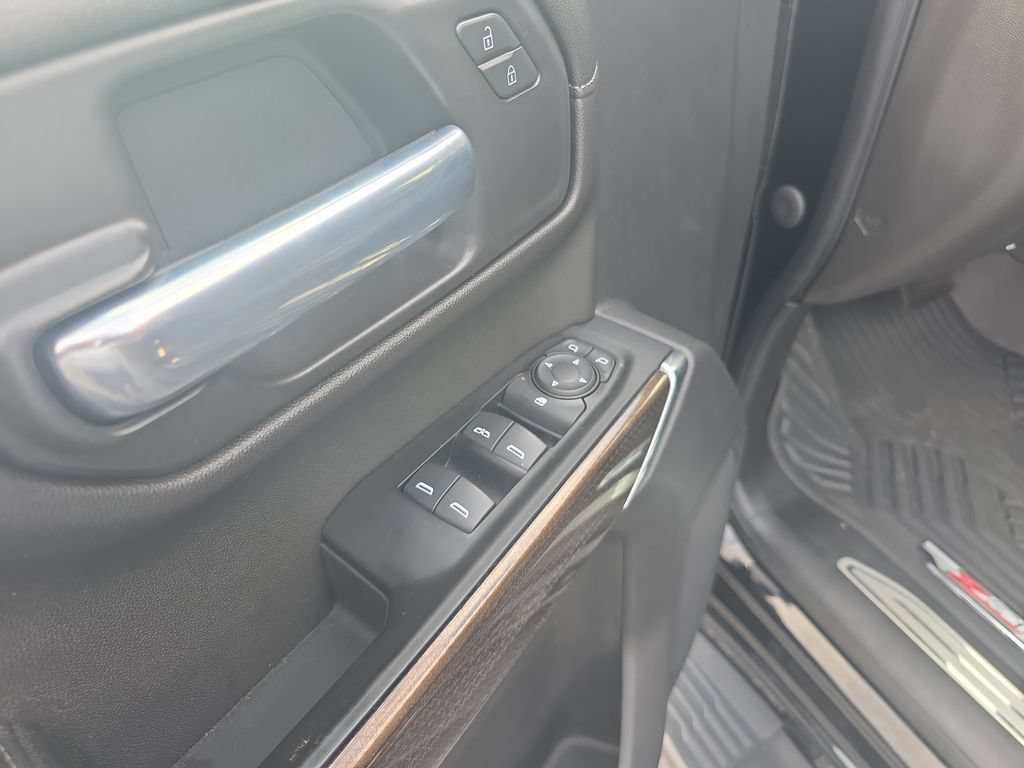 2020 Chevrolet Silverado 1500 RST - Photo 13