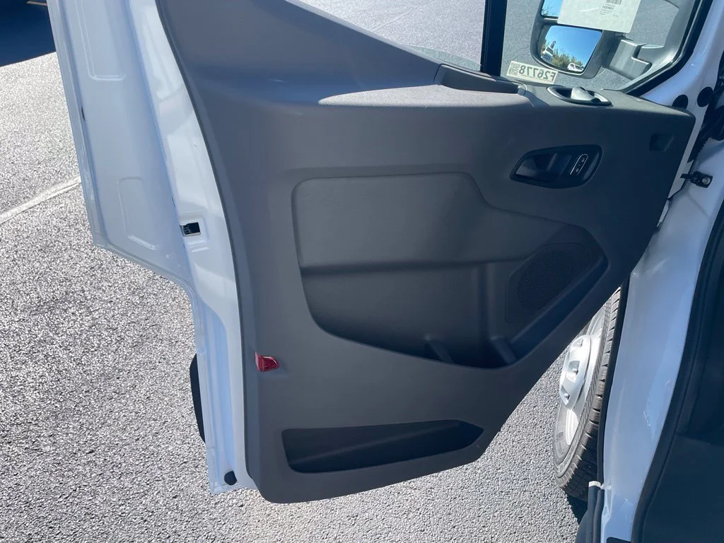 New 2026 Oxford White Ford Cargo Van image 11