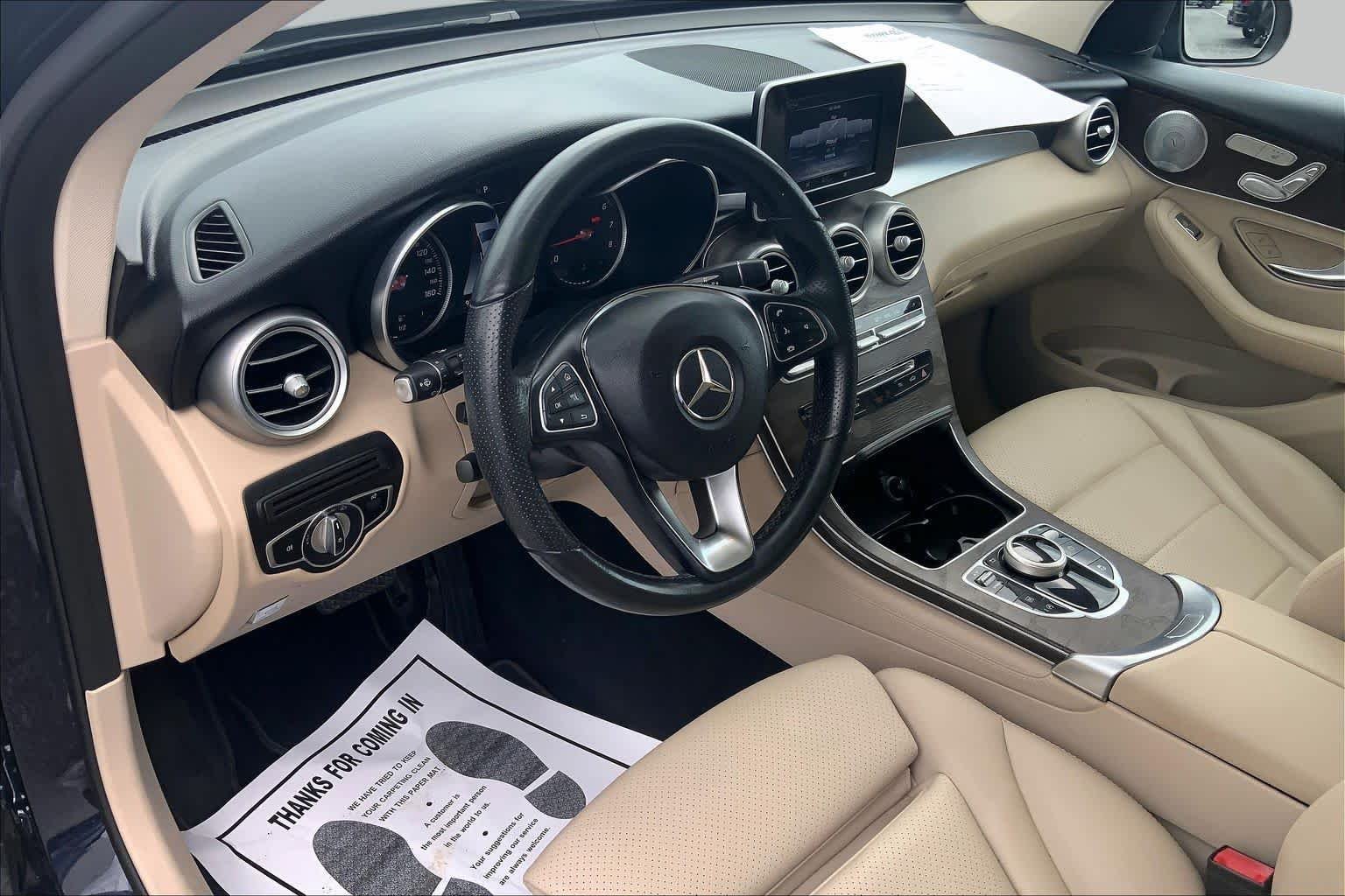 Used 2019 Lunar Blue Metallic Mercedes-Benz GLC 300 image 17
