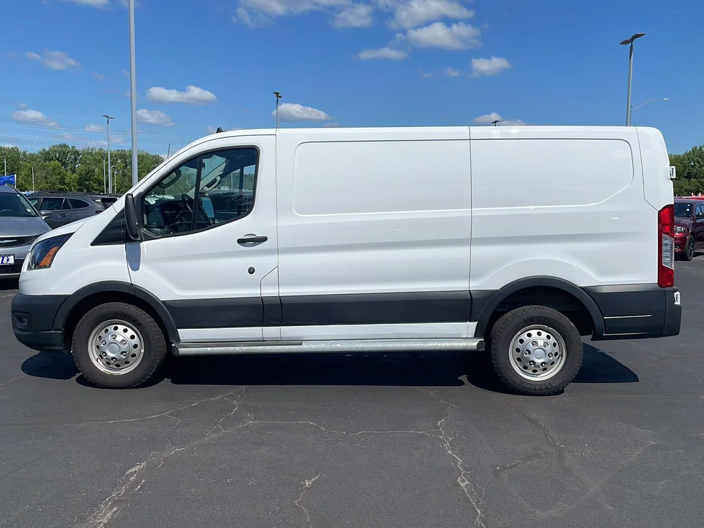 Used 2024 Oxford White Ford 250 image 2