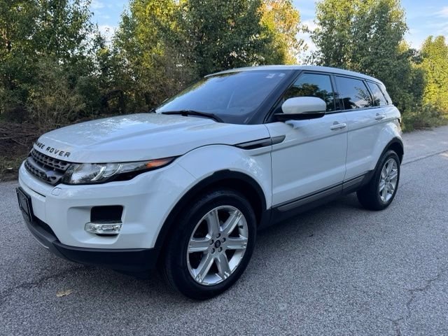 Used 2013 Fuji White Land Rover Pure image 1
