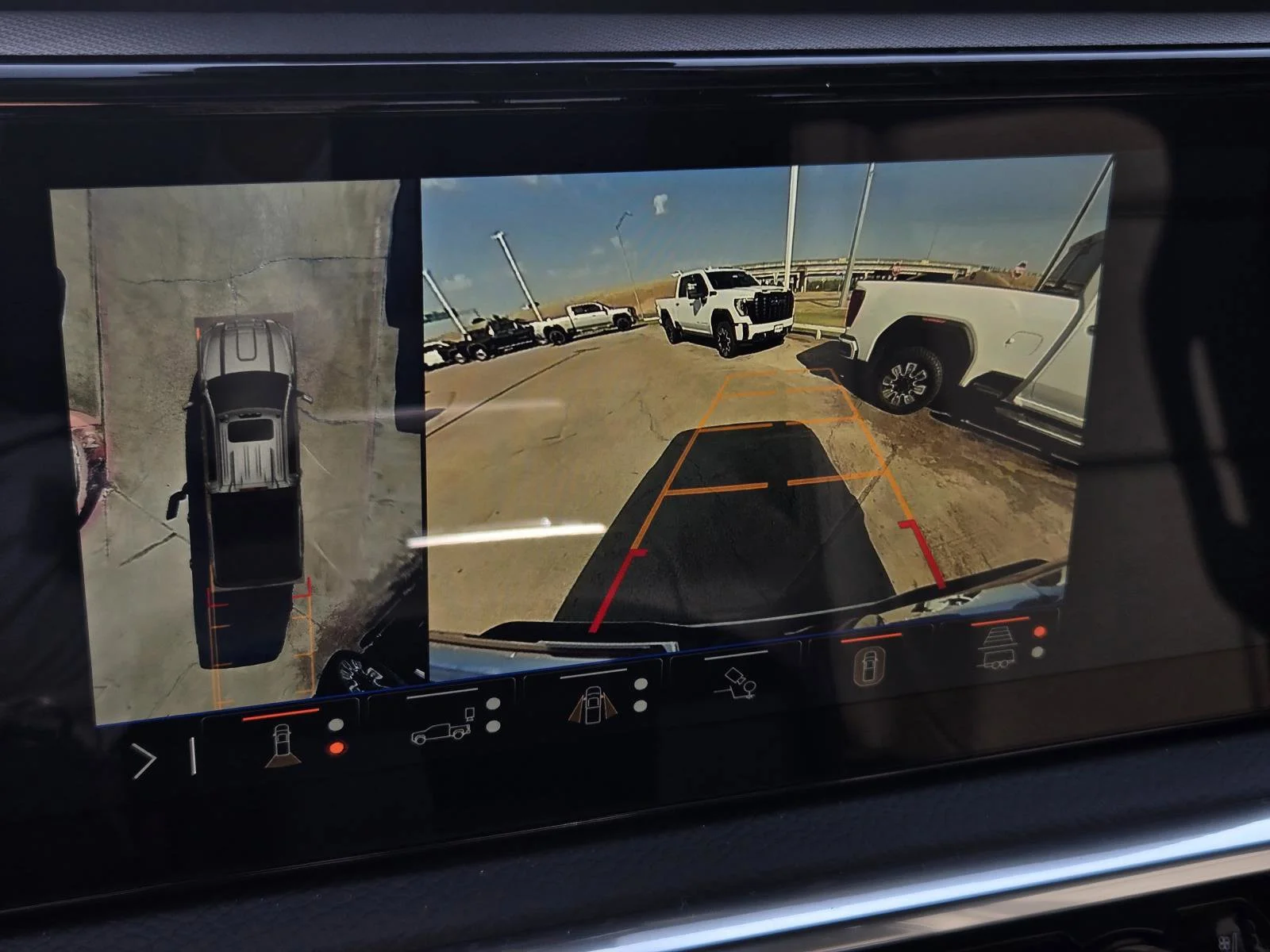 2026 GMC Sierra 2500HD Denali - Photo 11