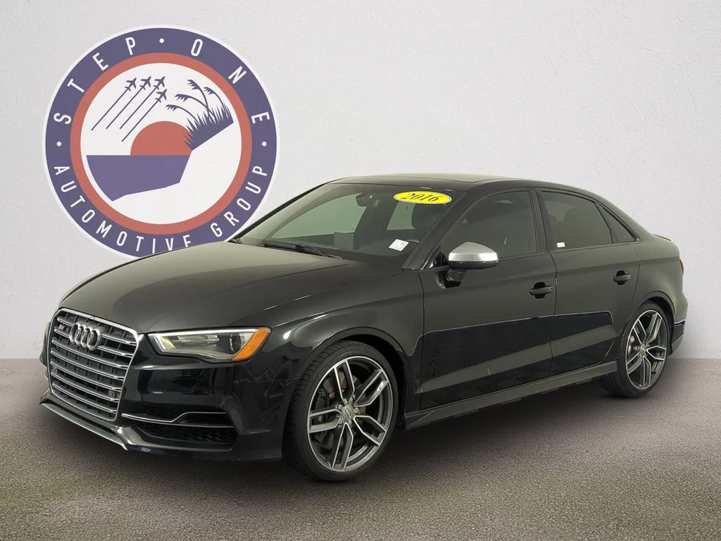 Used 2016  Audi 2.0T Premium Plus image 1