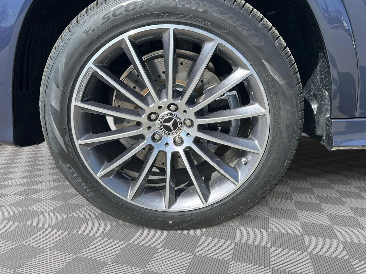 New 2026 Twilight Blue Metallic Mercedes-Benz GLE 350 image 9
