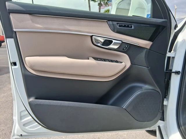 New 2026 Crystal White Volvo Plus image 14