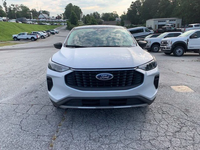Certified Used 2025 Silver Ford Active image 3
