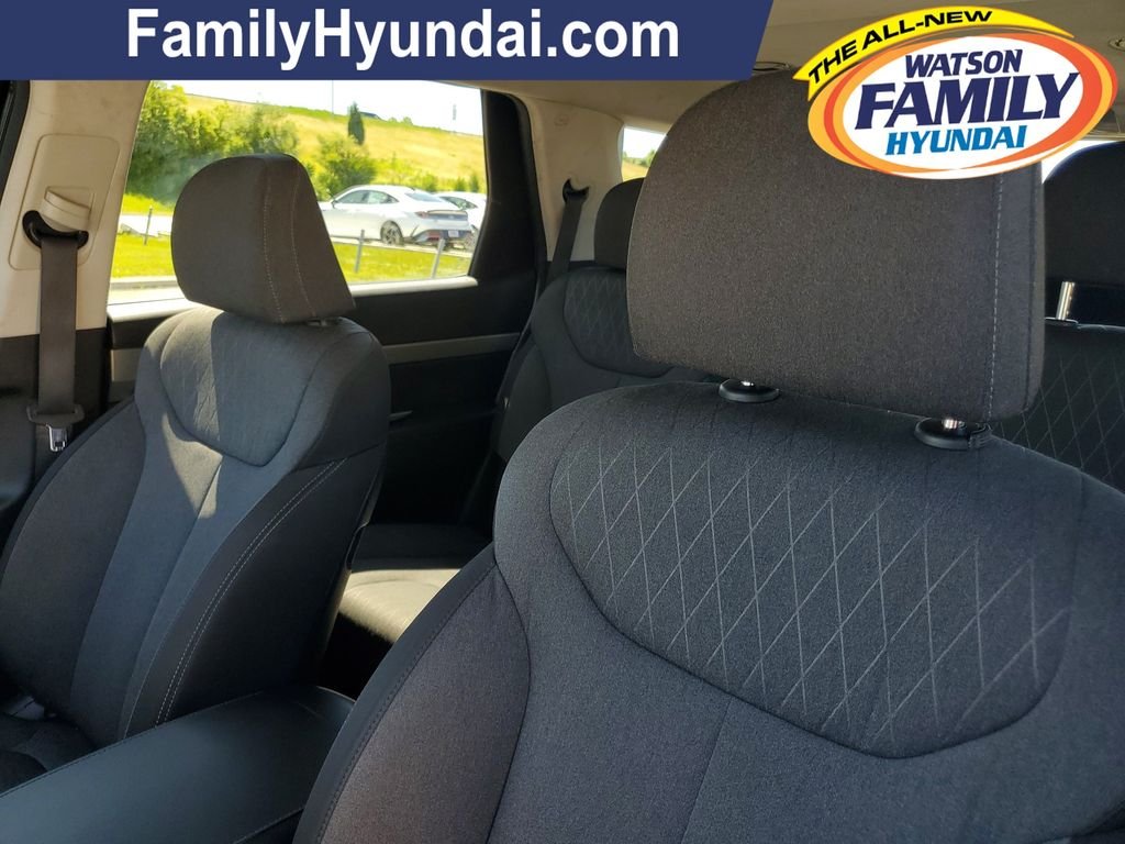 Used 2021 Black Hyundai SEL image 19