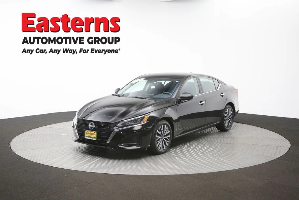 Used 2025 Black Nissan 2.5 SV image 53