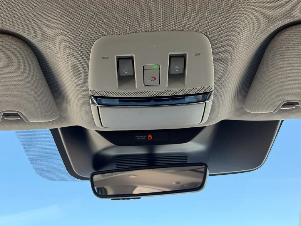Used 2026  Nissan Platinum image 23