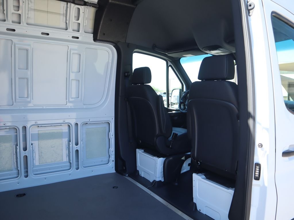 2025 Mercedes-Benz Sprinter Cargo Van Base - Photo 24