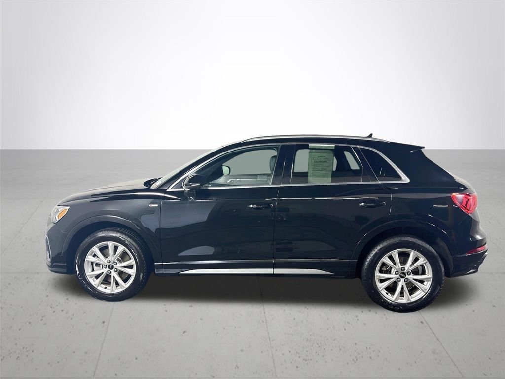 Used 2025 Mythos Black Metallic Audi Premium image 9