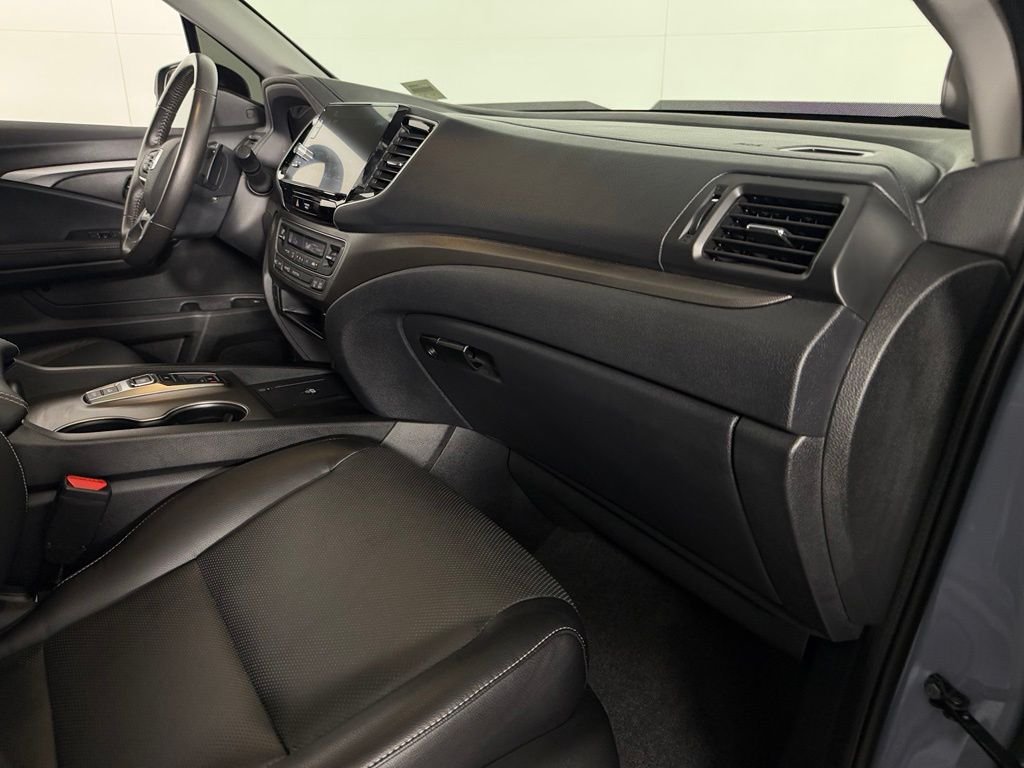 Used 2025 Gray Honda RTL image 28