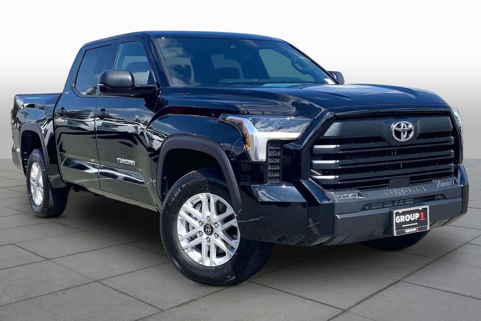New 2026 Midnight Black Metallic Toyota SR5 image 2