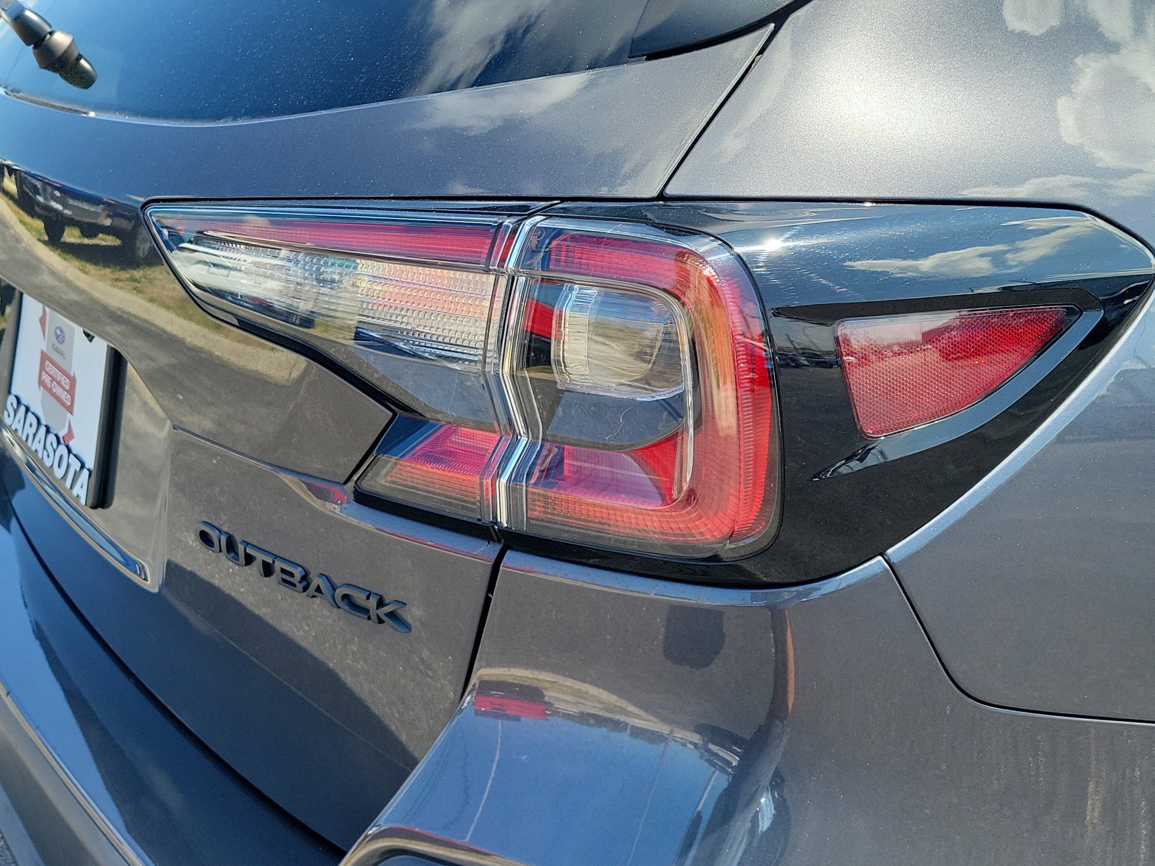 Used 2023 Magnetite Gray Metallic Subaru Onyx Edition image 10