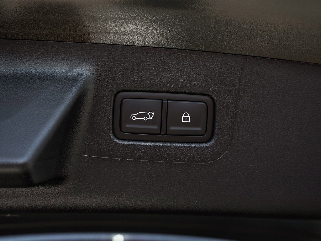 2026 Hyundai Santa Fe Limited - Photo 10