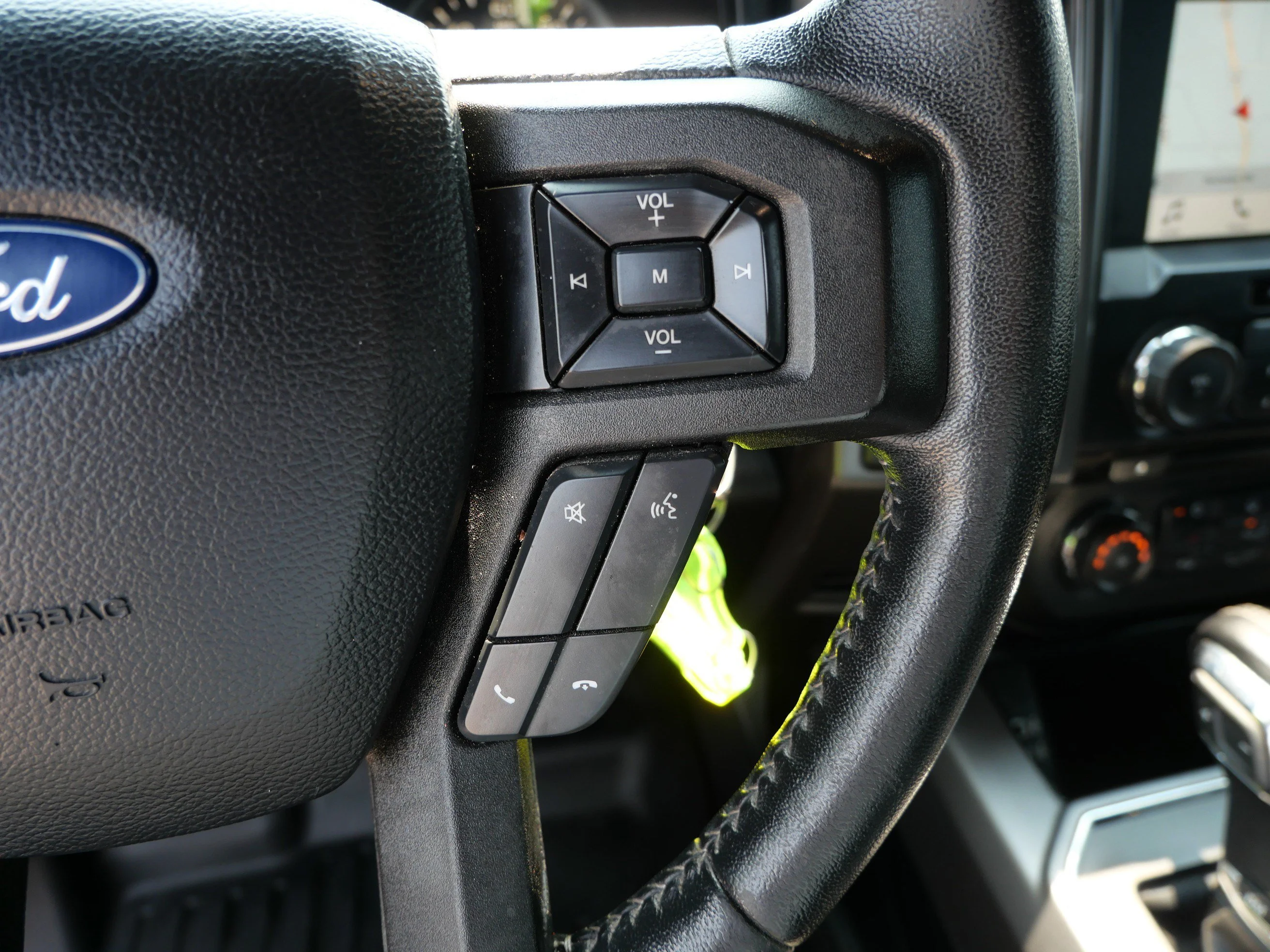 Used 2018 Ingot Silver Metallic Ford XLT image 28