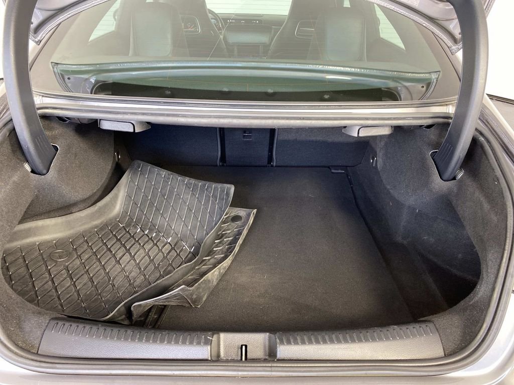 Used 2020 Gray Mercedes-Benz CLA 250 image 8