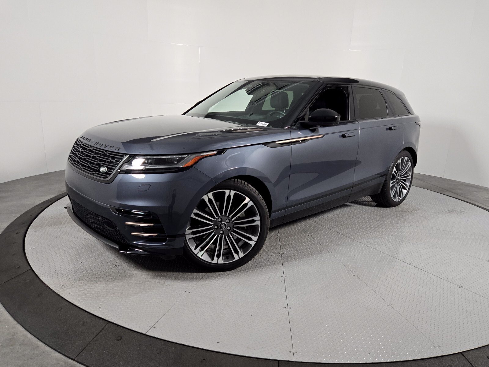 2024 Land Rover Range Rover Velar
