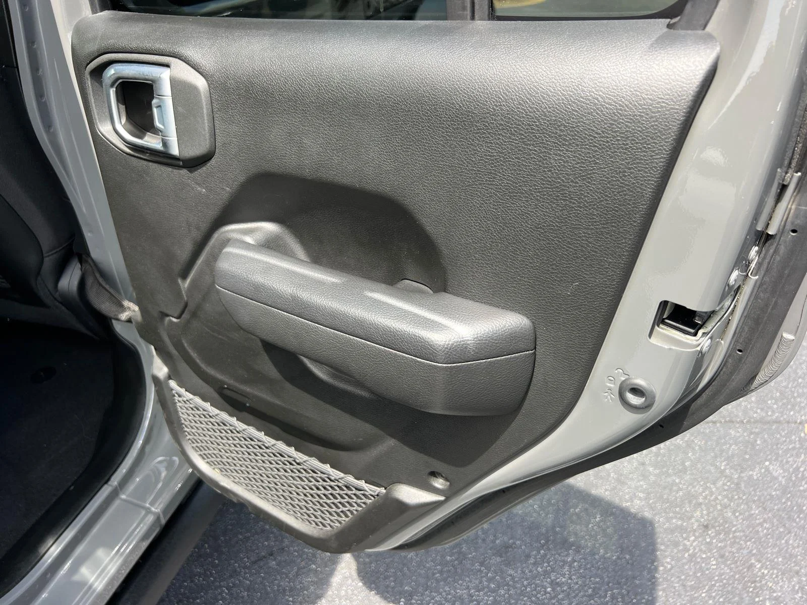 Used 2023 Sting-Gray Clearcoat Jeep Rubicon image 17