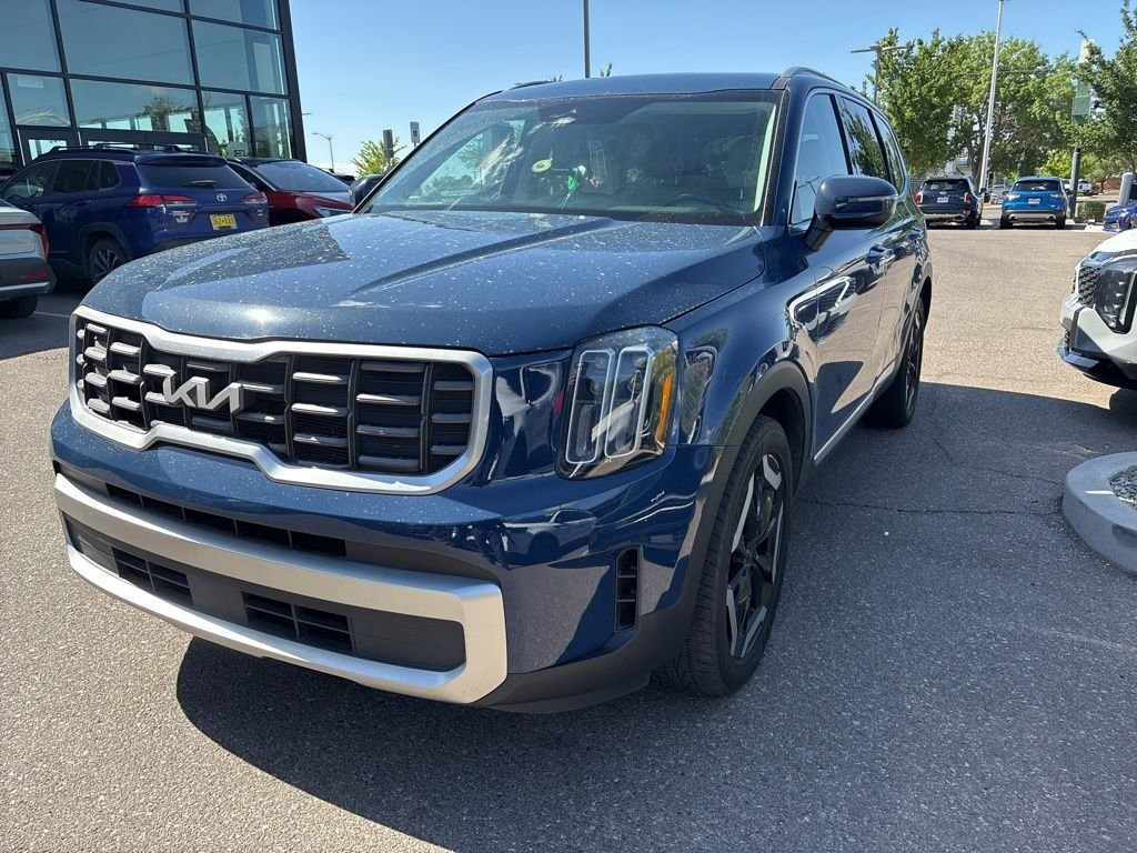 2023 Kia Telluride S FWD's photo