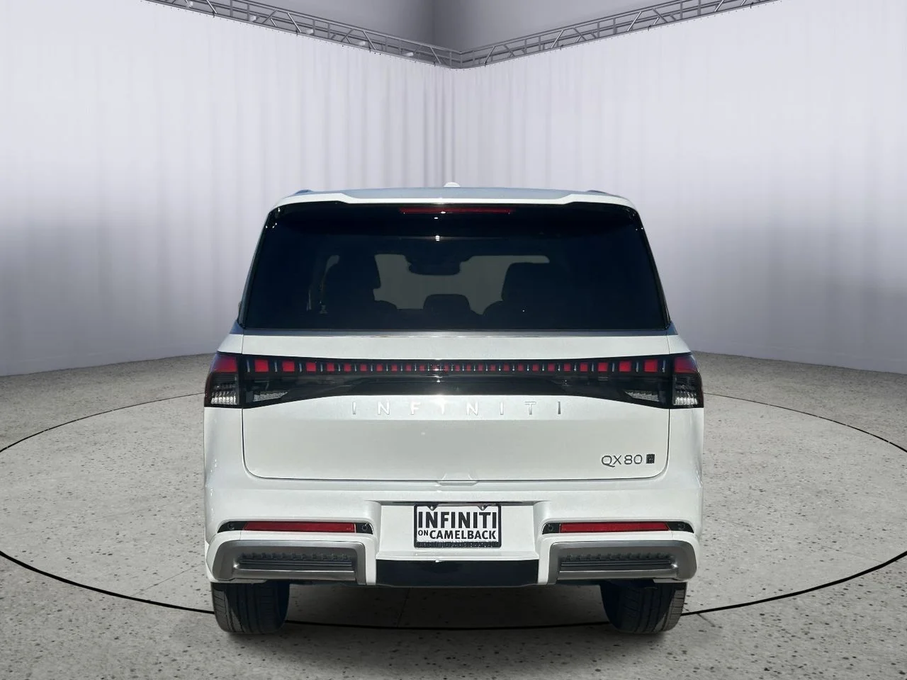 New 2027 Radiant White INFINITI LUXE image 8