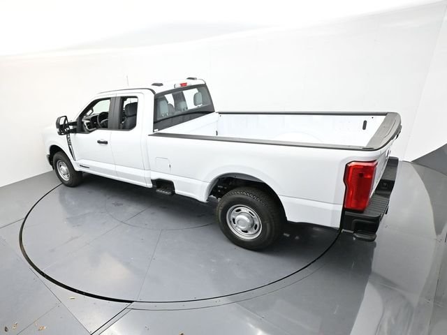 New 2026 Oxford White Ford F-350® XL image 63