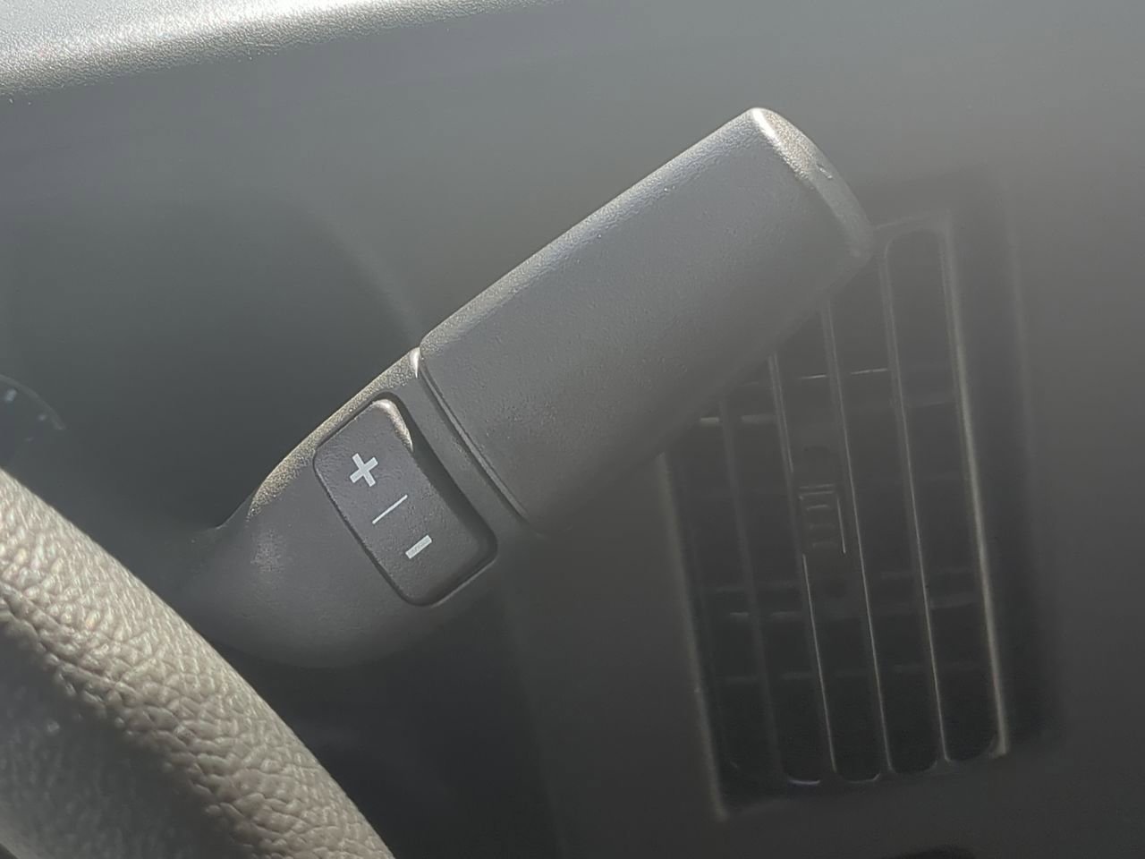 New 2025 Summit White GMC Work Truck image 15