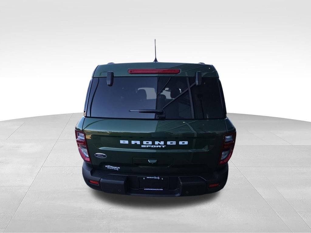 Used 2025 Green Ford Big Bend image 7