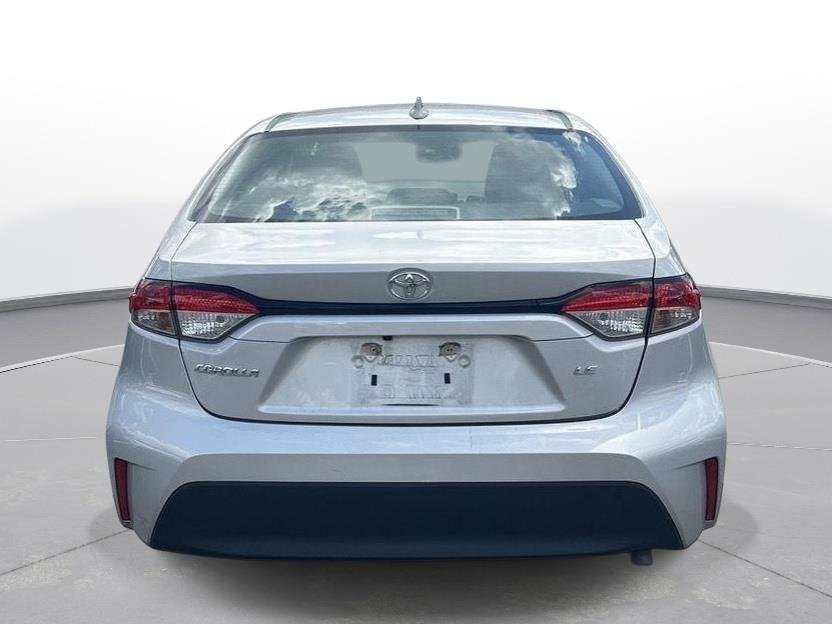 Certified Used 2024 Classic Silver Metallic Toyota LE image 7